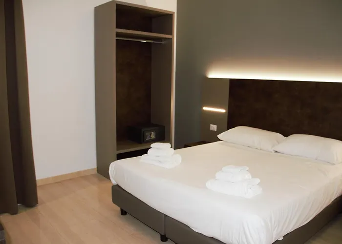 Domus Dea By Trinita 4* Rome
