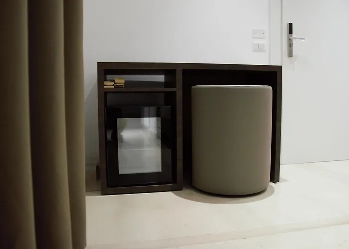 Domus Dea By Trinita 4* Rome