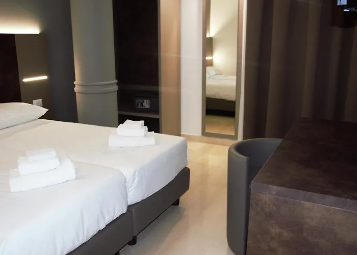 Gasthuis Domus Dea By Trinita 4*